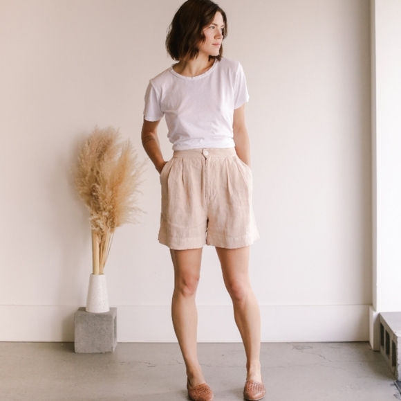 Esby Penny Linen Shorts In Blush